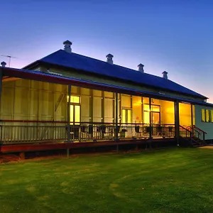 3* Hotel Discovery Parks